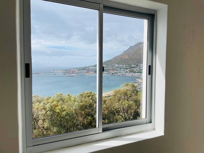 To Let 2 Bedroom Property for Rent in Simons Town Western Cape